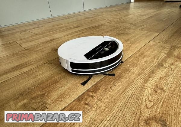 silvercrest-roboticky-vysavac-s-funkci-vytirani-podlah-sswr
