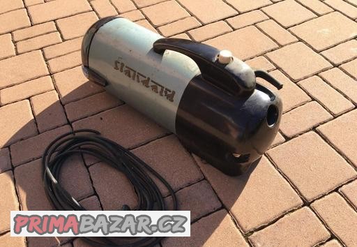 retro-vysavac-standard