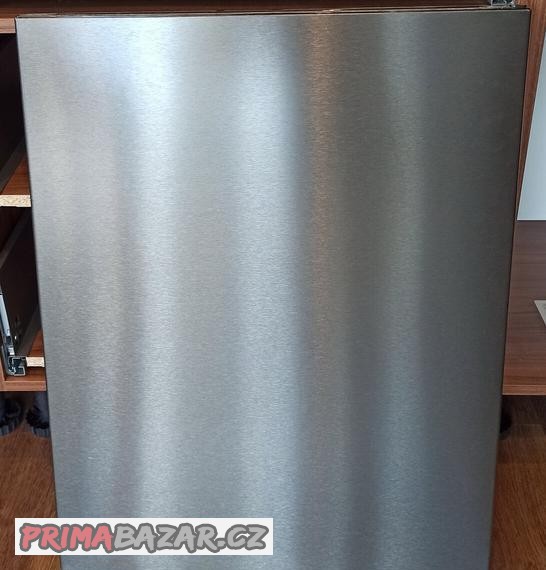 dvere-k-lednici-beko-rcna-406-e60lzxrn