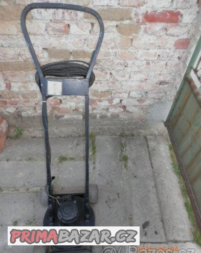 prodam-funkcni-sekacku