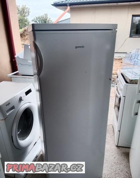 lednice-s-mrazakem-gorenje