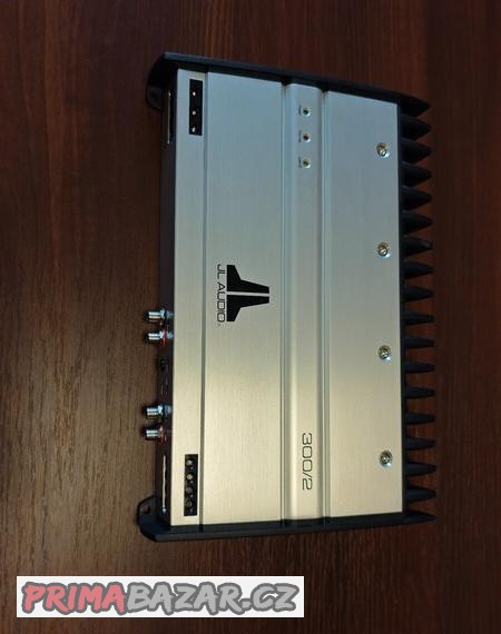 zesilovac-do-auta-jl-audio-slash-300-2