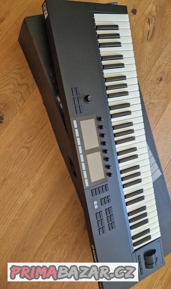 ni-komplete-kontrol-s61-mk2
