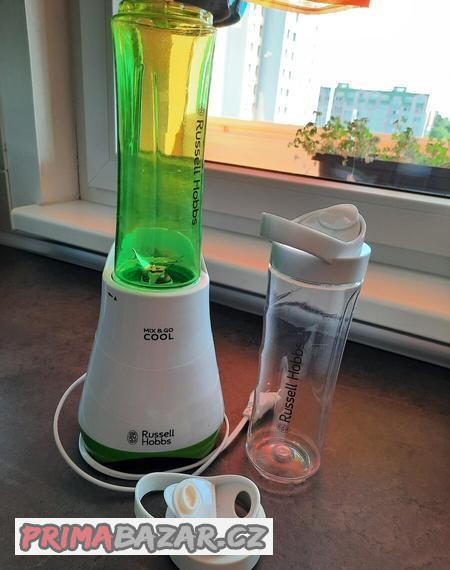 mixer-prenosna-lahev-znacky-russell-hobbs