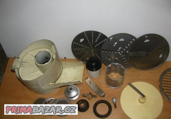 uks-robot-mixer-eta-stary-mixer