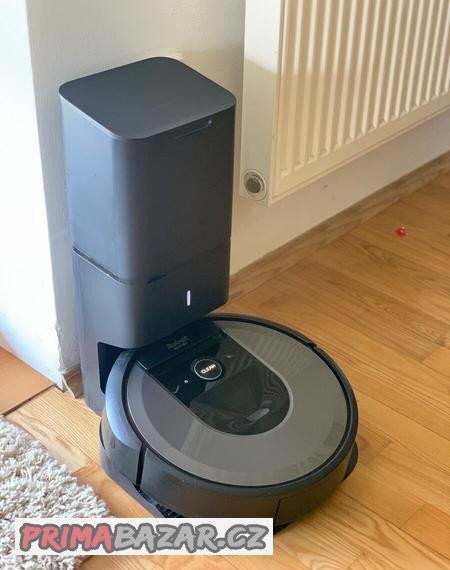 irobot-roomba-i7-v-zaruce-pc-22000kc