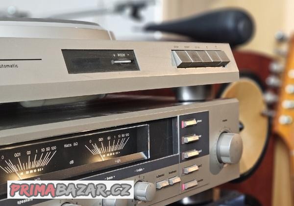 ruckovy-zesilovac-a-gramofon-dual