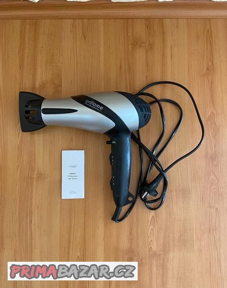 profi-cerno-stribrny-fen-oriflame