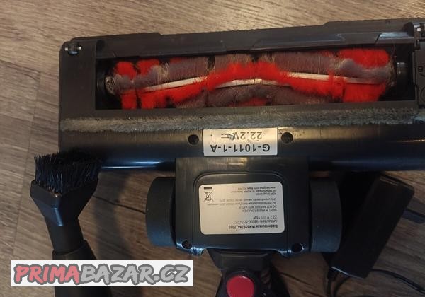 tycovy-a-rucni-vysavac-silvercrest