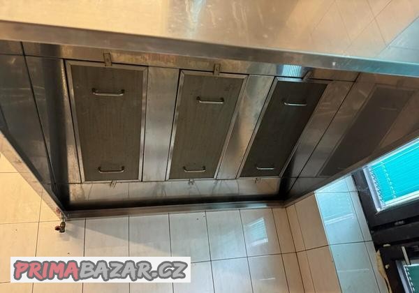 nerezova-digestor-s-odtahem