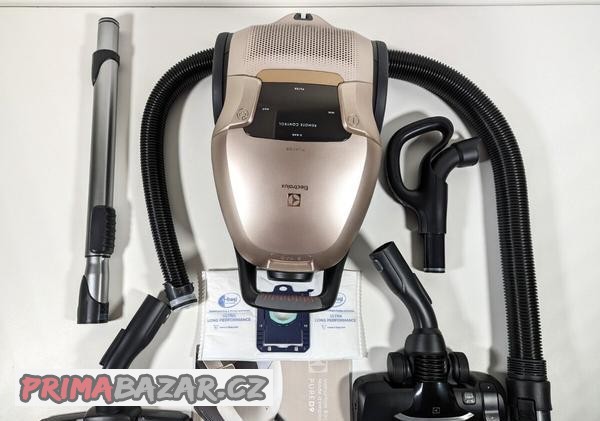vysavac-electrolux-pure-d9