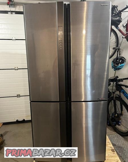 americka-lednice-sharp-sj-ex820f-sl