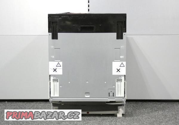 vestavna-mycka-whirlpool-w8i-ht58-ts-se-zarukou