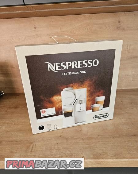 uplne-novy-kavovar-nespresso-lattissima-one-cerny