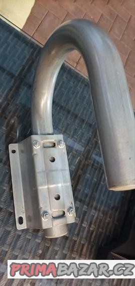 drzak-anteny-a-satelitu