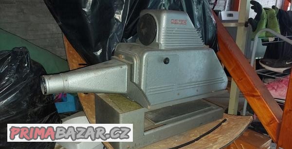 stary-projektor-meopta