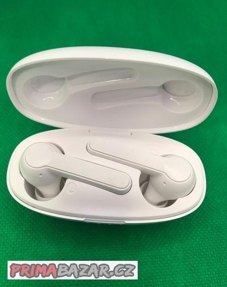 bezdratova-bluetooth-sluchatka-xy7-airpods