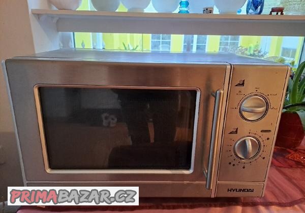 mikrovlnna-trouba-hyundai