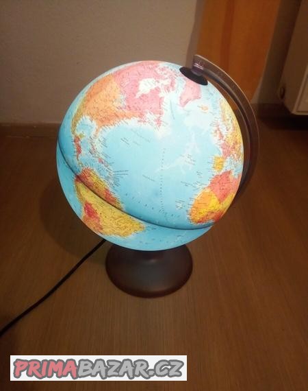 globus-s-podsvicenim