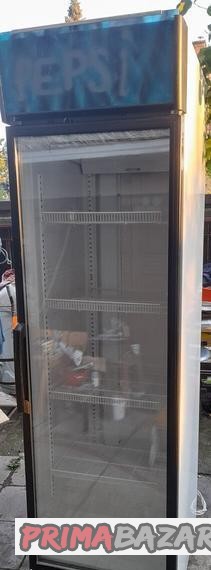 chladici-vitrina