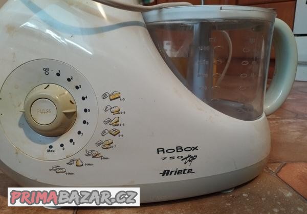 funkcni-stolni-mixer