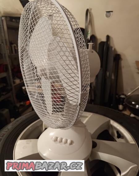 stolni-ventilator-27cm-25w-bily