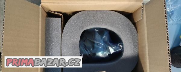 projektor-panasonic-pt-dz680