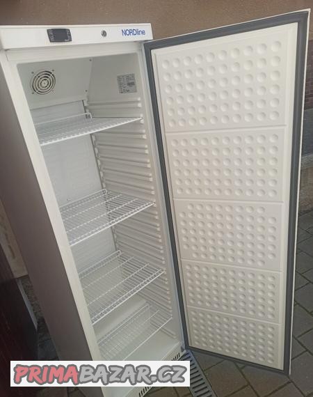 nordline-lednice-ur400