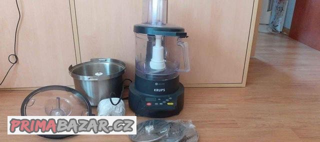 kuchynsky-robot-multifunkcni