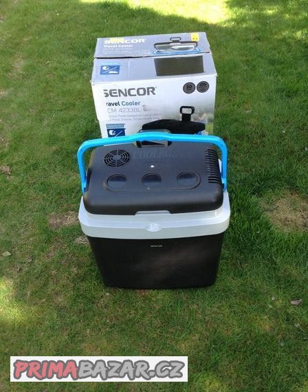 prodam-auto-lednicku-sencor-cm4233bl