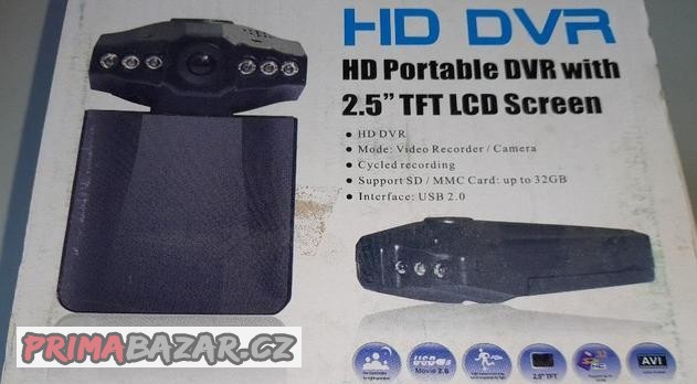 nova-hd-kamera-s-lcd-obrazovkou-do-auta