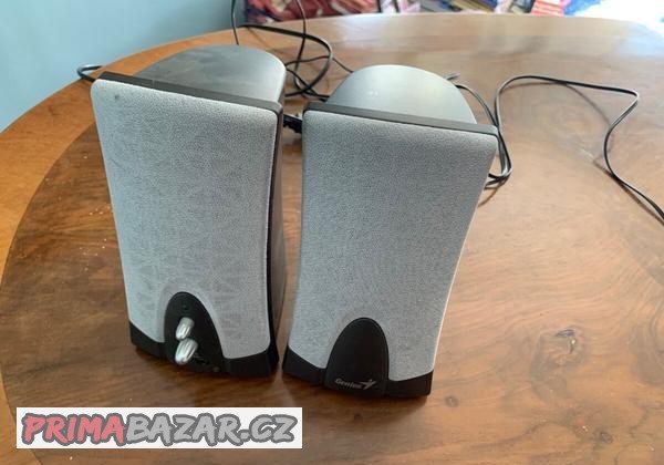 nabizim-reproduktory-k-pocitaci