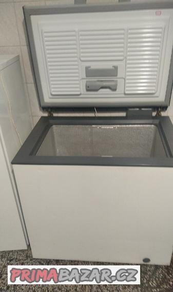 truhlovy-mrazak-220v
