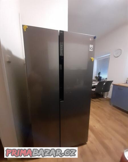 americka-lednice-lg-680l-objem