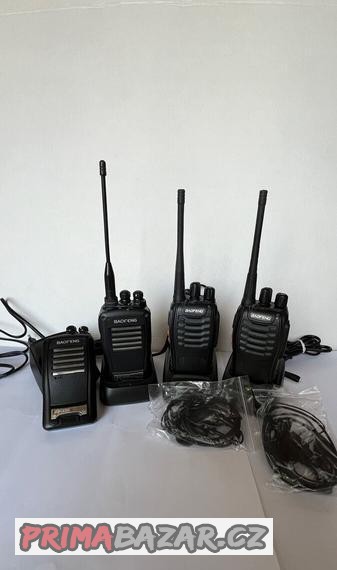 prodam-3x-vysilacky-baofeng