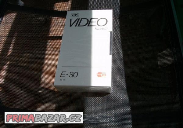 vhs-barrandovska-legendarni-bila-kazeta-e-30-nova