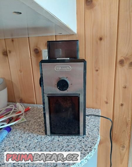 prodej-mlynku-na-kavu-delonghi