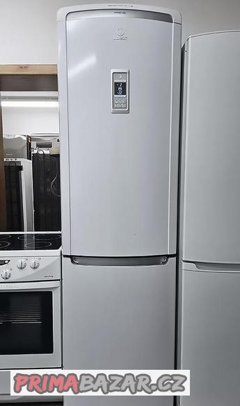 lednice-s-mrazakem-bosch-indesit-kombinovana