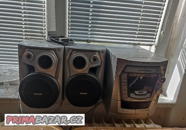 panasonic-reproduktory-radio-a-cd