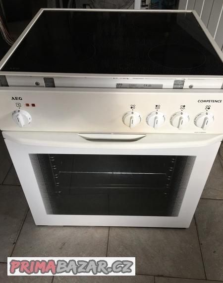vestavny-set-se-skloker-deskou-aeg-germany-zaruka-6mesicu