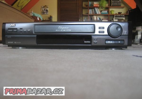 prodam-video-recorder-jvc-hr-e-239