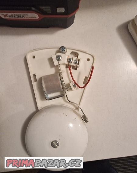 elektromagneticke-zvonky-vice-kusu