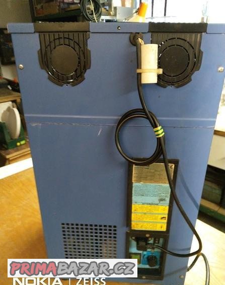 vycepni-zarizeni-celi-prutokovy-chladic