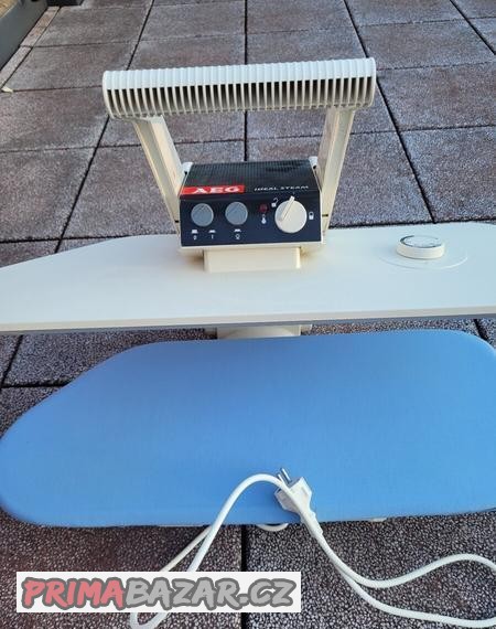 parni-lis-na-pradlo-aeg-1206-ideal-steam