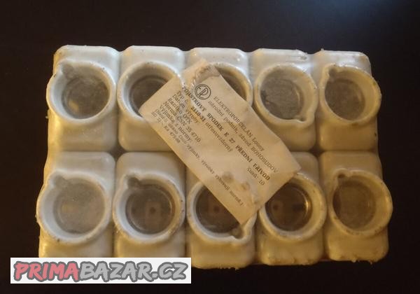 10ks-keramicke-pojistky-pojistkovy-spodek-e27