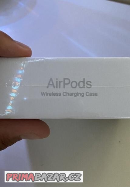 uplne-nove-sluchatka-apple-airpods-2-generace