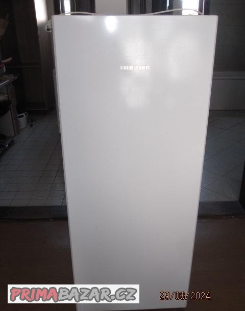 lednicka-liebherr-rf-4600-nova