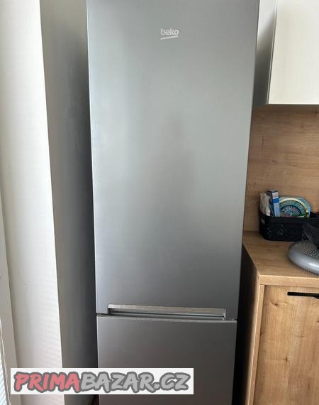 lednice-beko-stribrna
