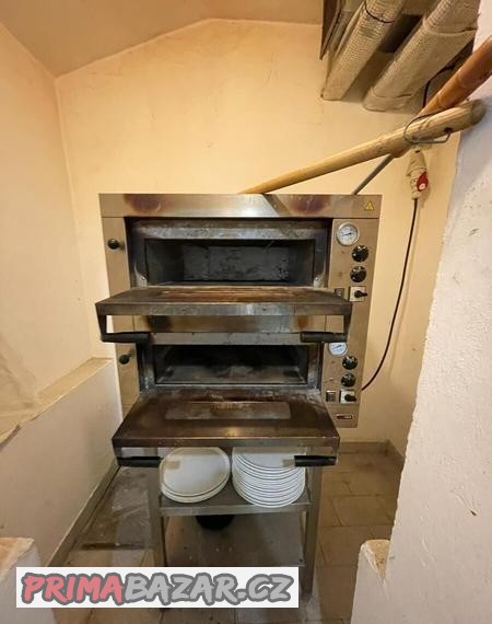 dvoupatrova-pizza-pec-trouba-komponenty