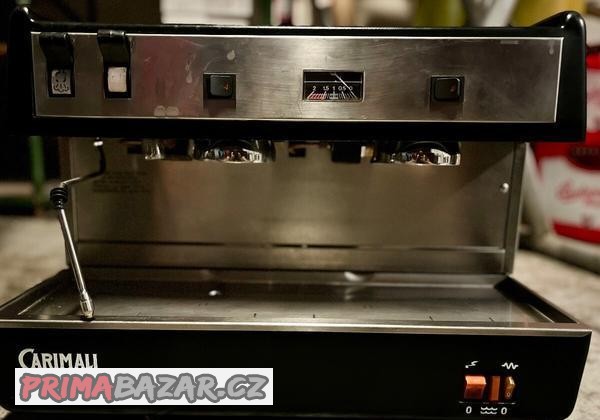 dvoupakovy-kavovar-carimali